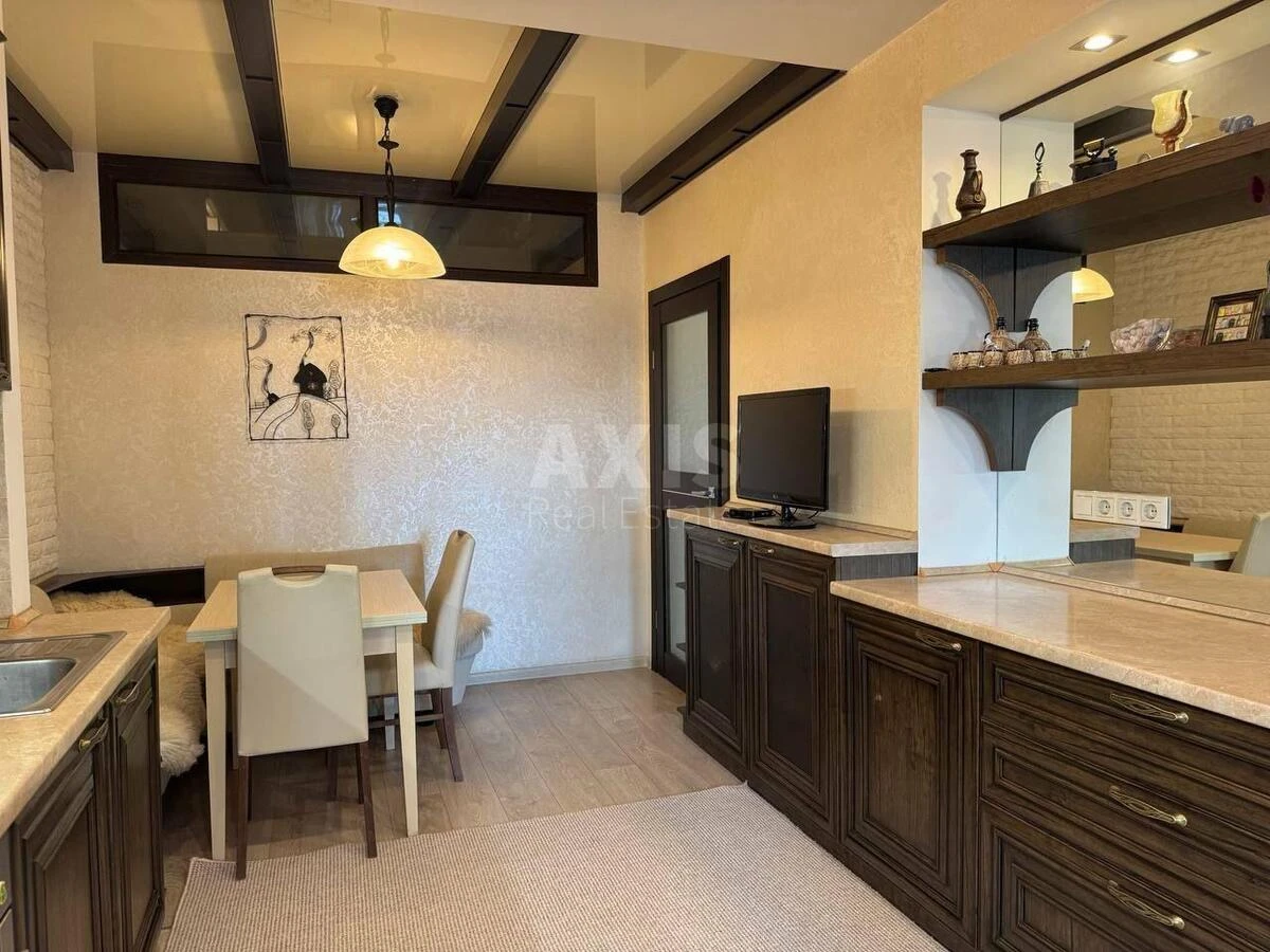 2к квартира пр-т Лобановского 456176