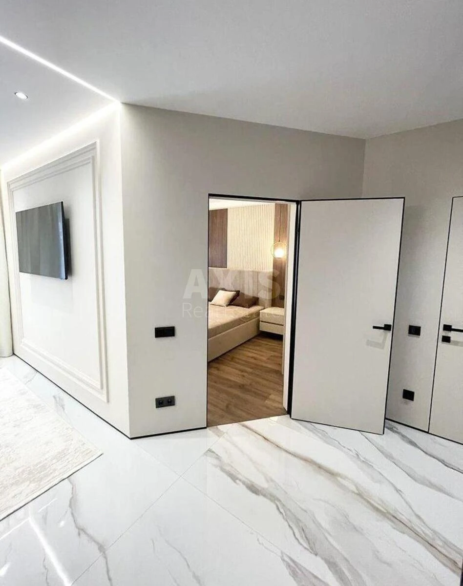 1k apartment vul. Myhajla Maksymovycha 24В642725