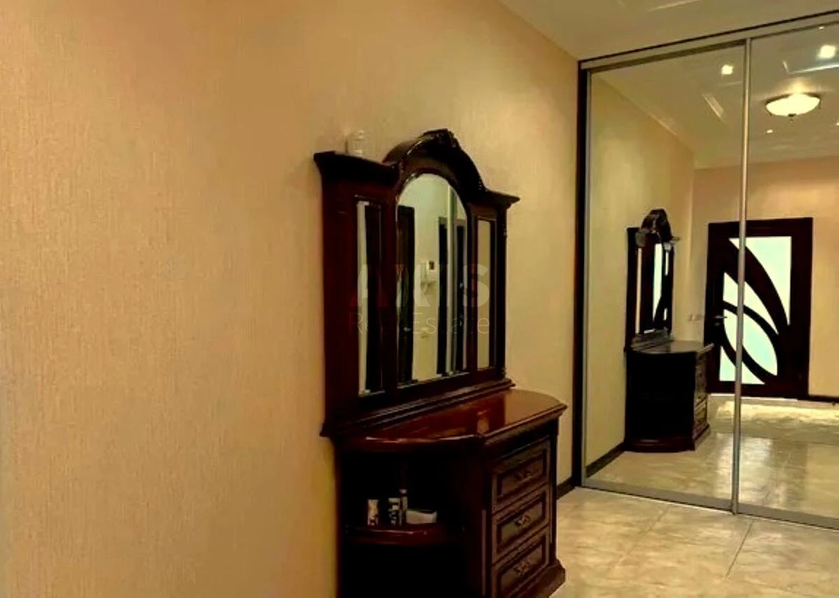 2k apartment bul. Lesi Ukrai'nky 7Б6391515