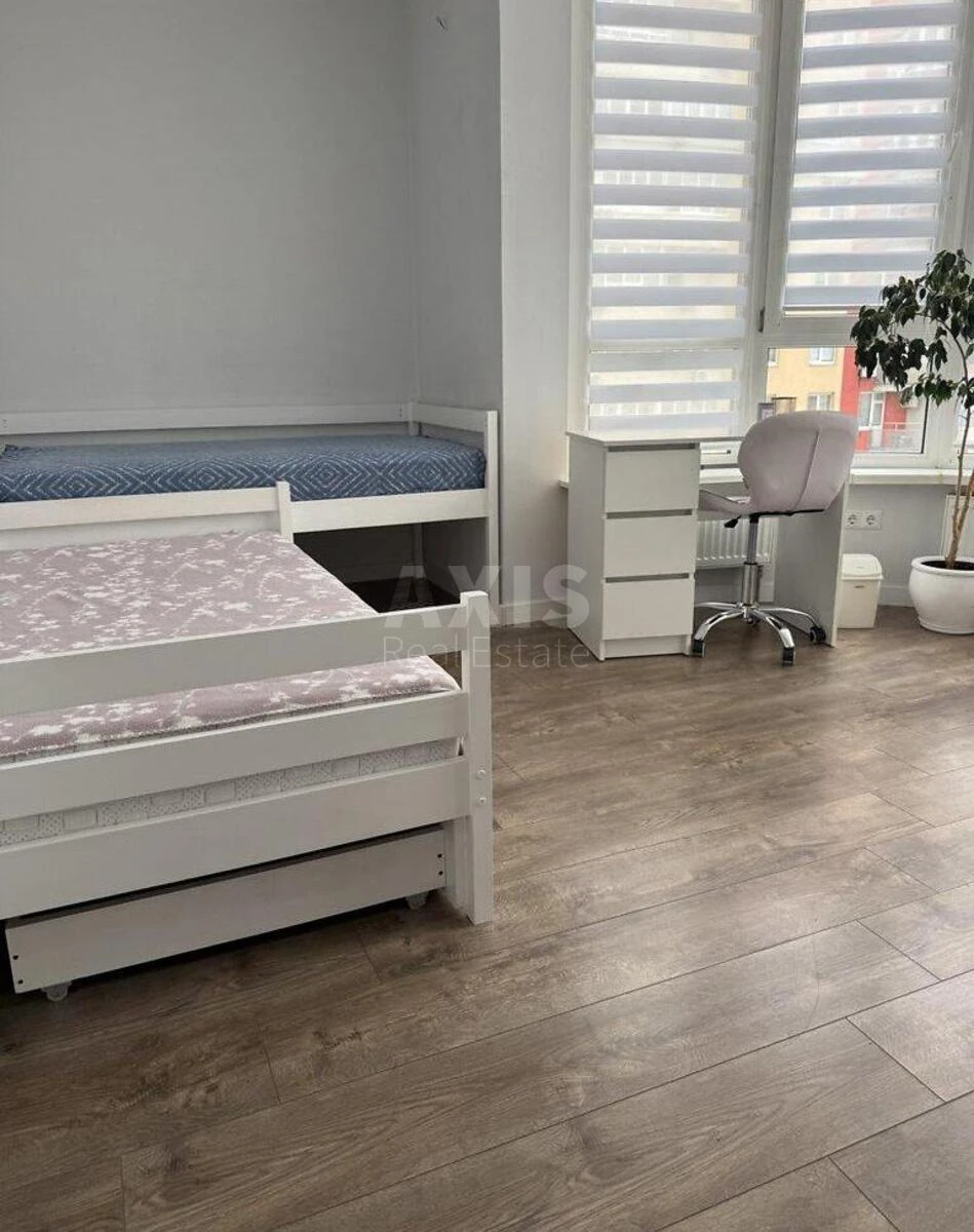 2к квартира ул. Юлии Здановской 48719777