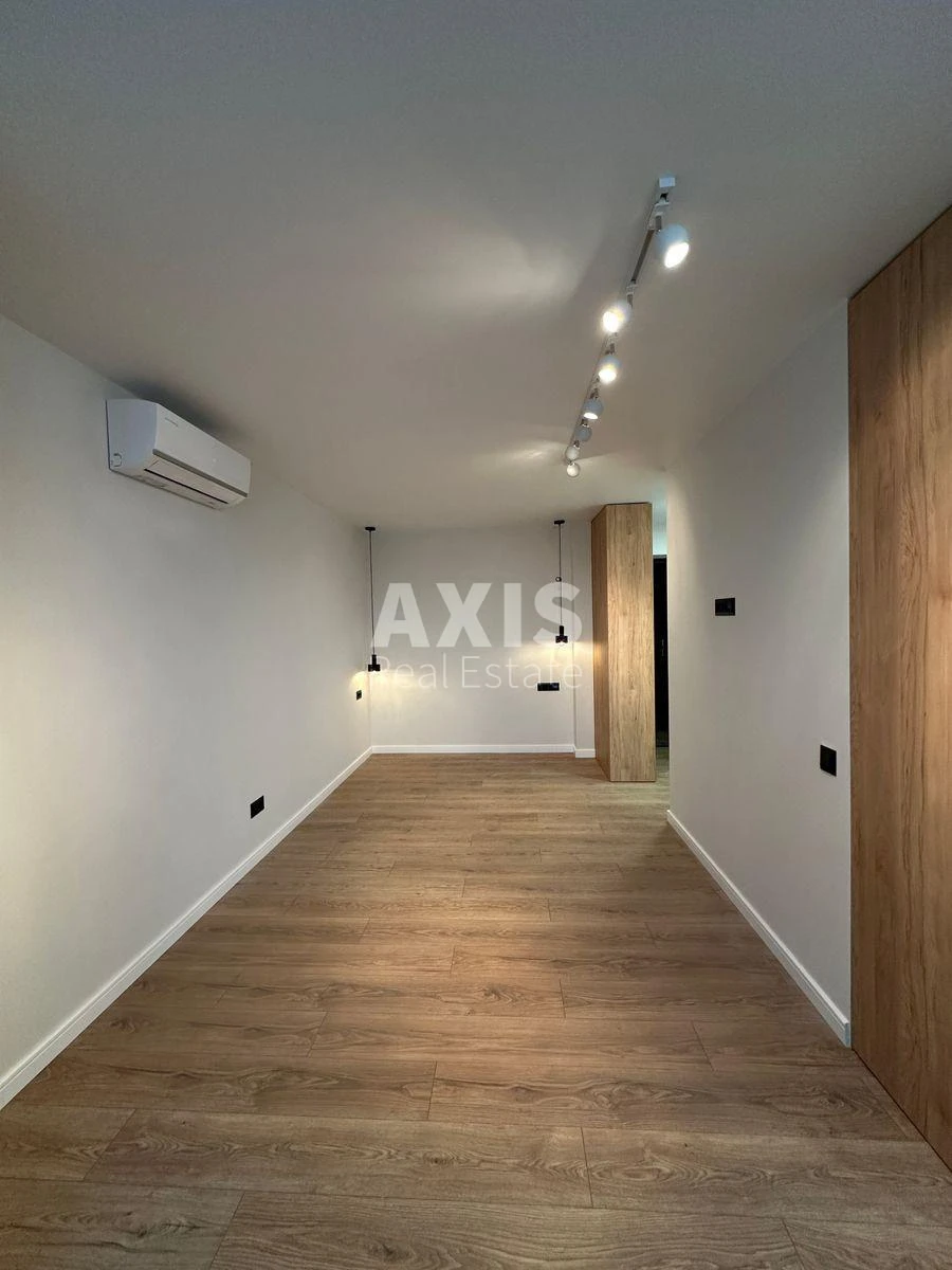 1k apartment vul. Buchmy Amvrosija 6В465192