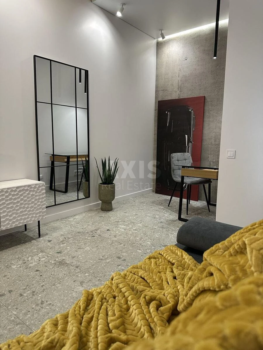 1k apartment pr-t Berestejskij 11Б679602