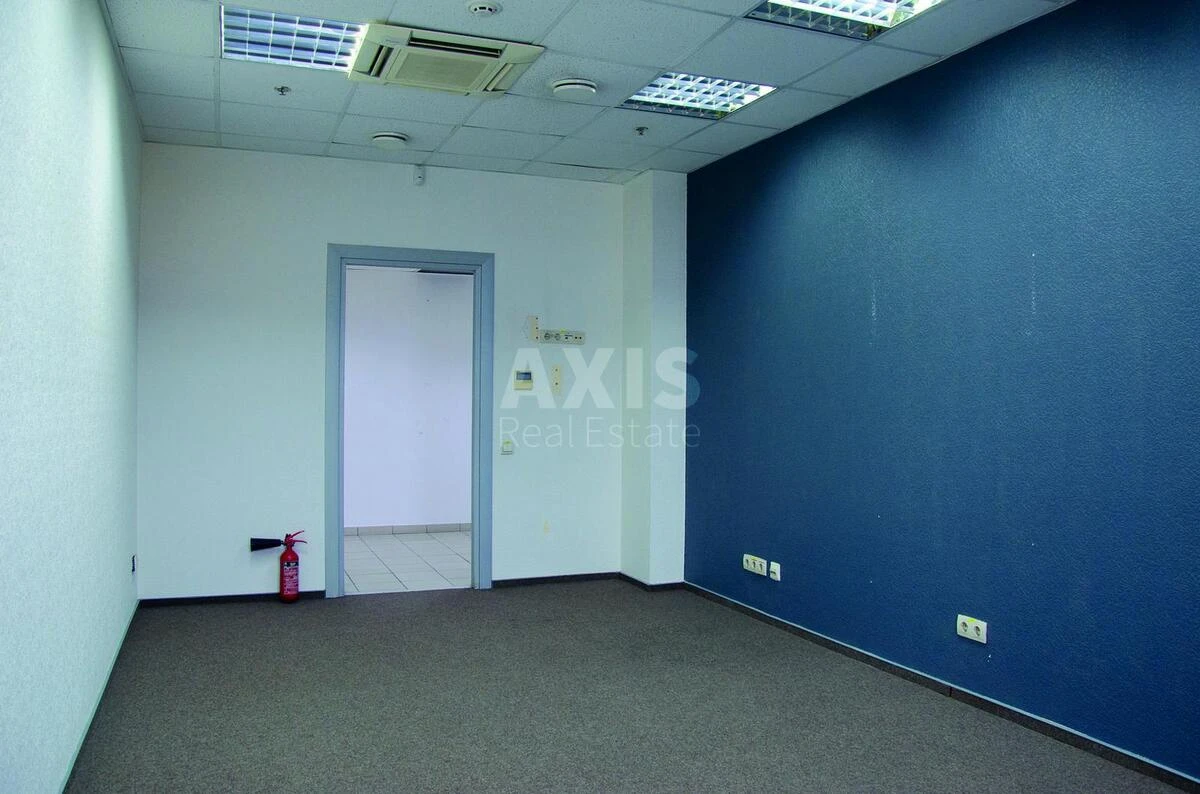 Office vul. Geroi'v Kosmosu 4, 1775m26779715