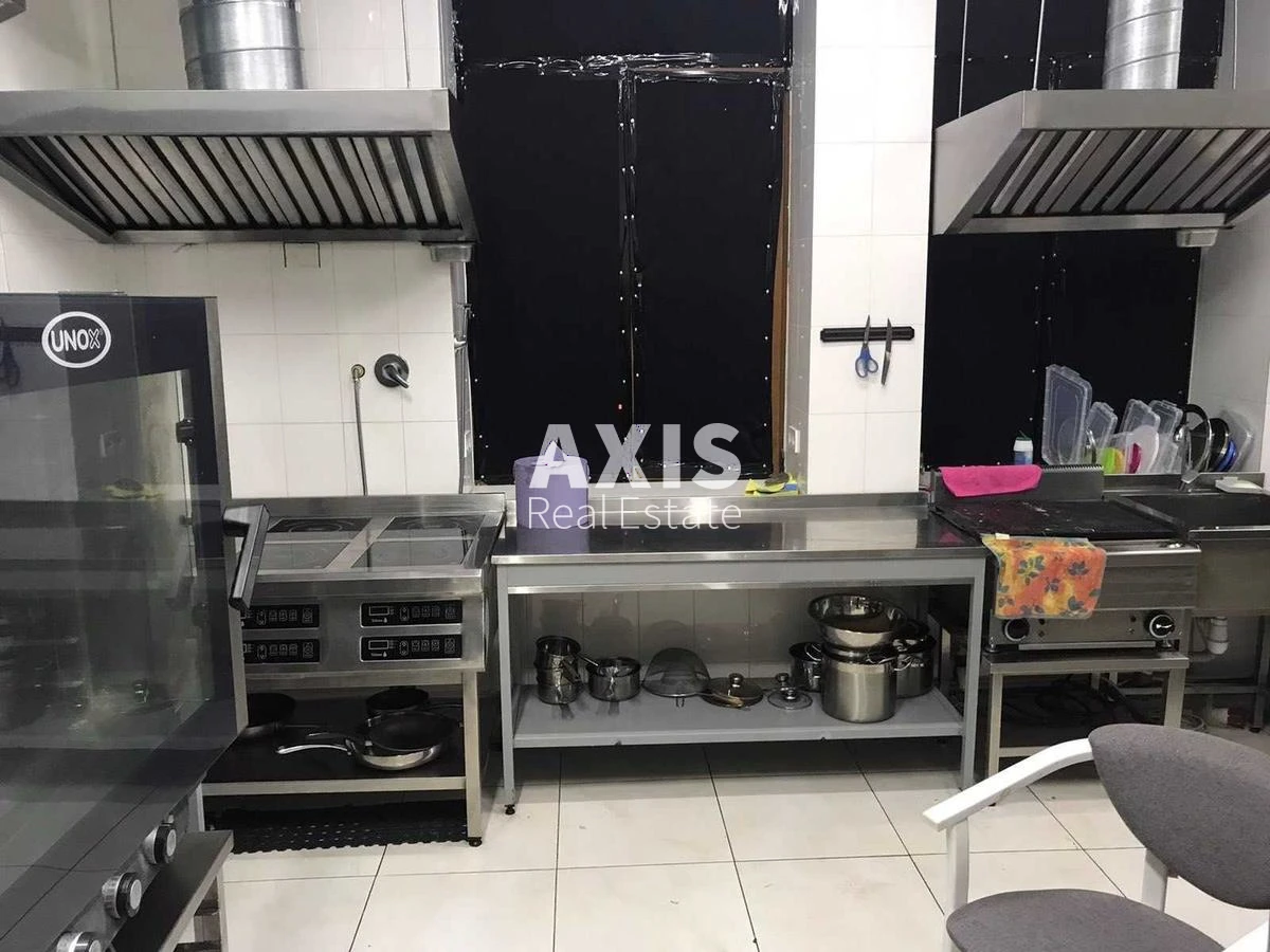 Trade object pl. Bessarabs'ka 2, 630m2419126