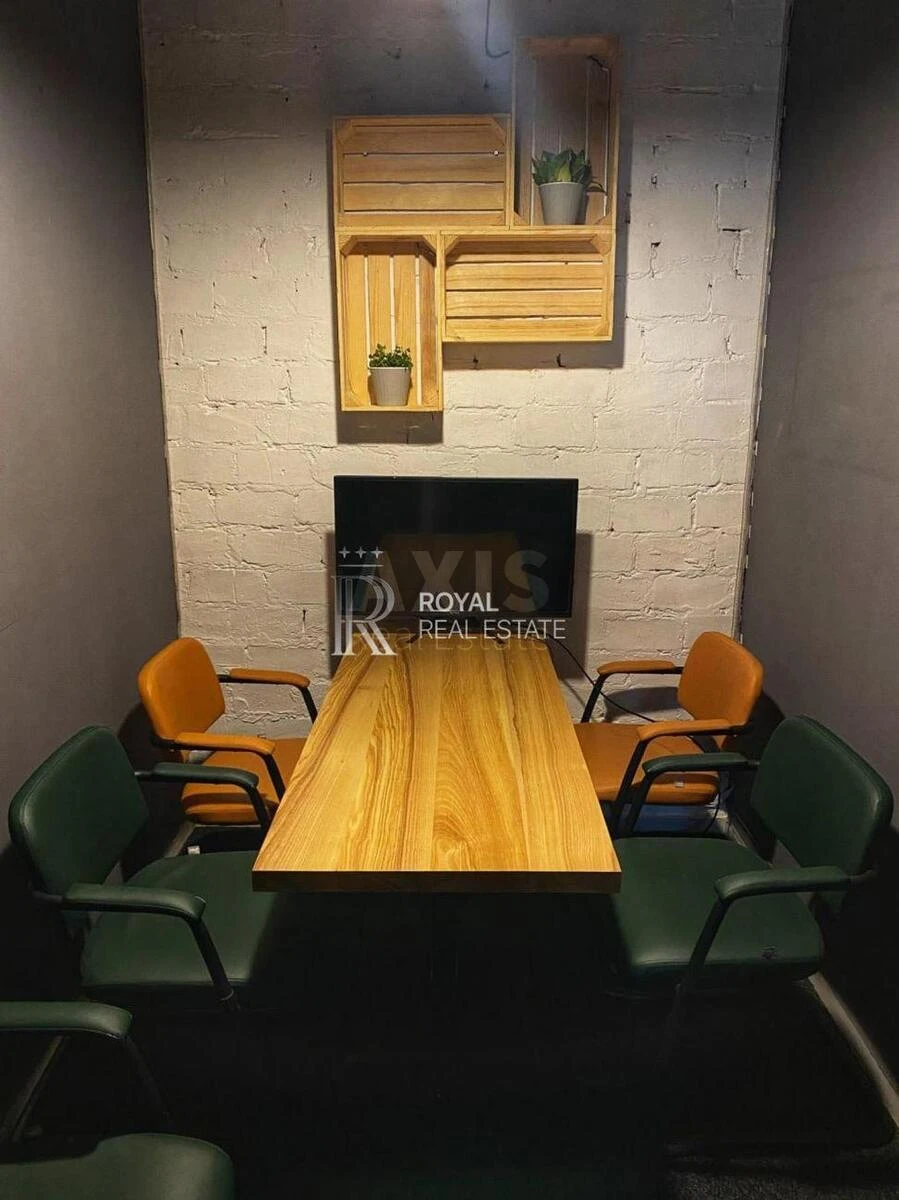 Office uzv. Klovs'kyj 7А, 150m2698897
