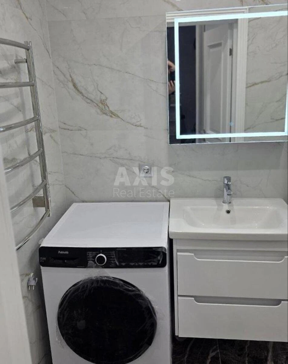 1к квартира ул. Михаила Максимовича 28К683469