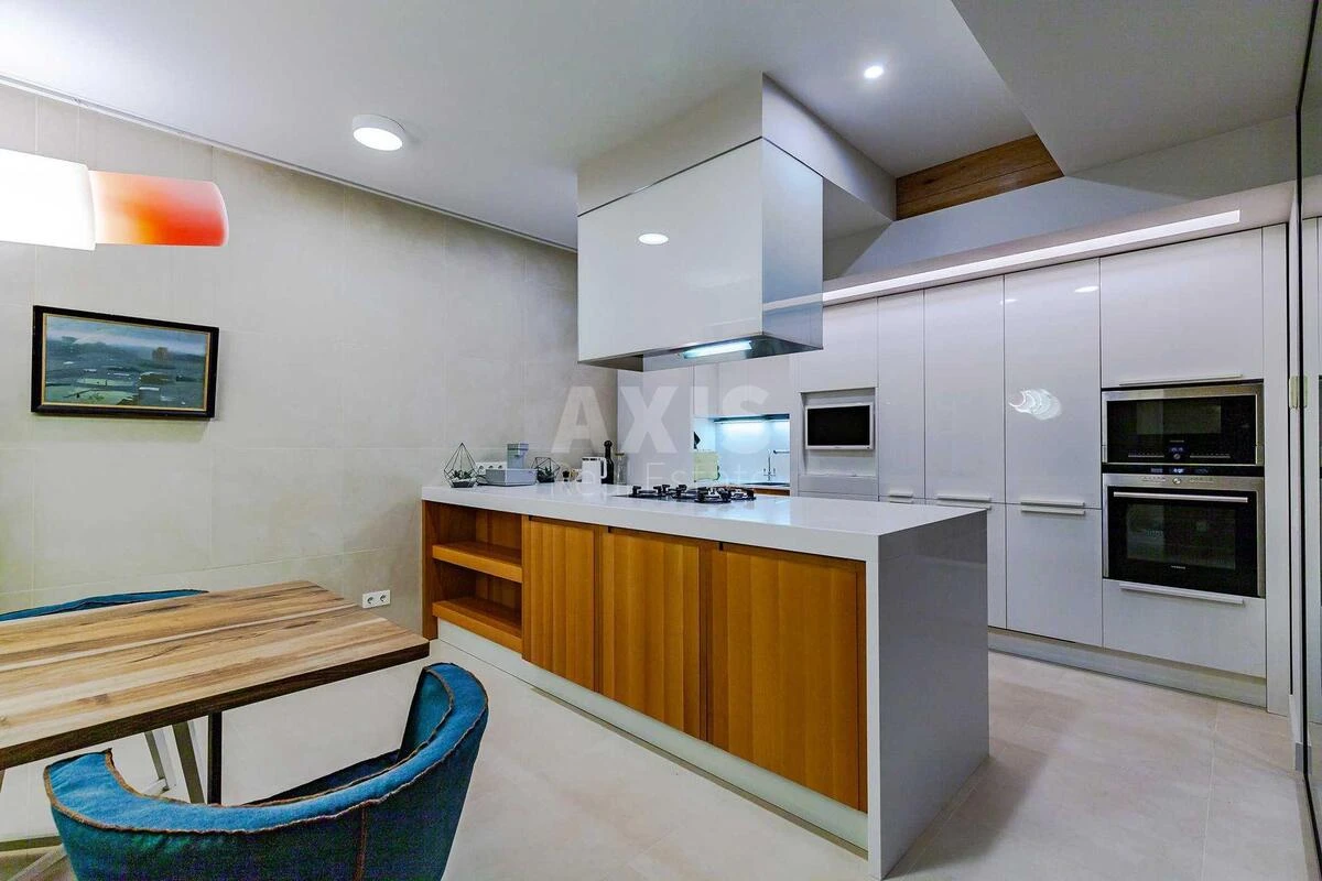 3k apartment prov. Vynogradnyj 4615920