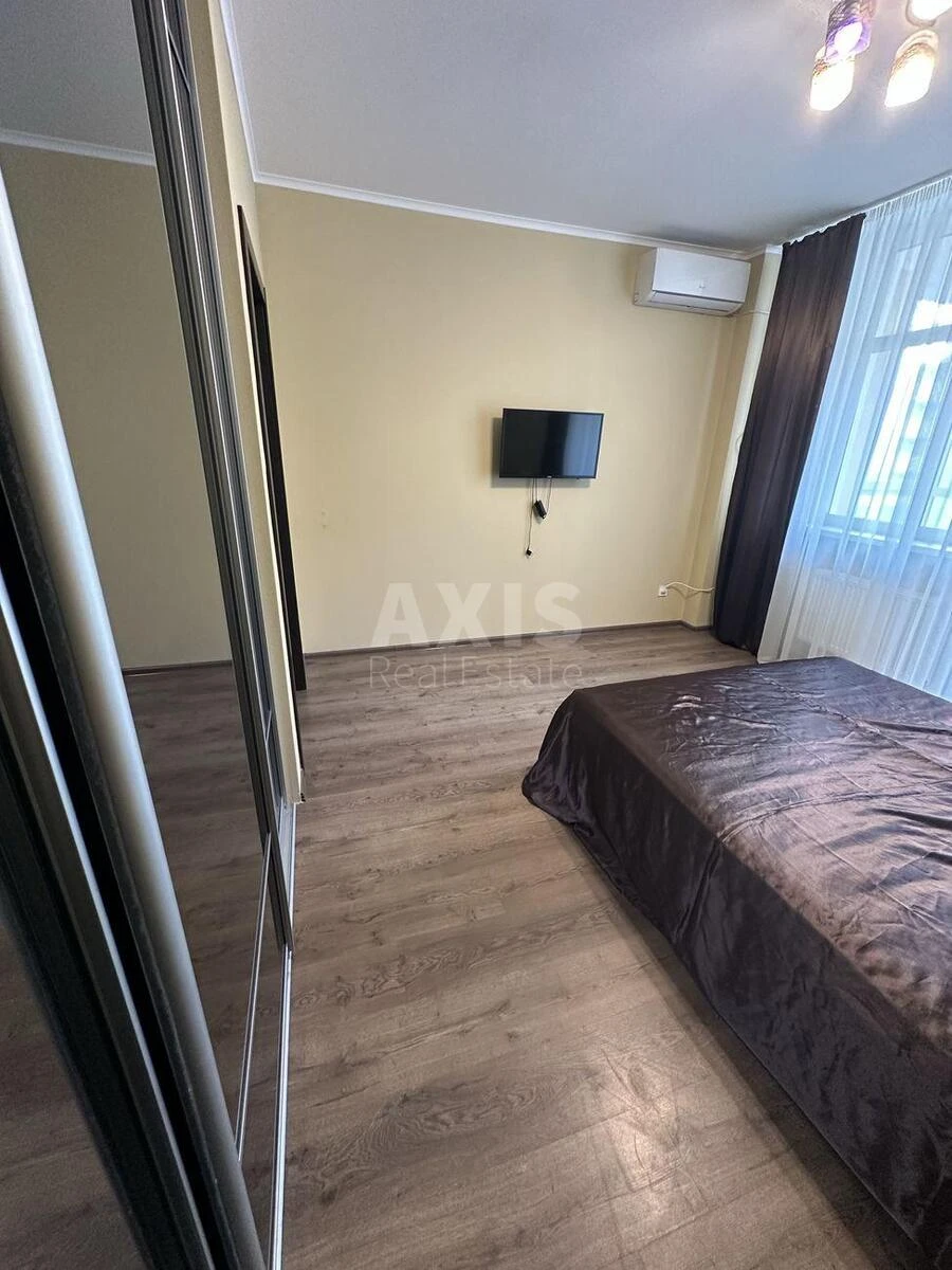 1к квартира пр-т Берестейский 67А695662