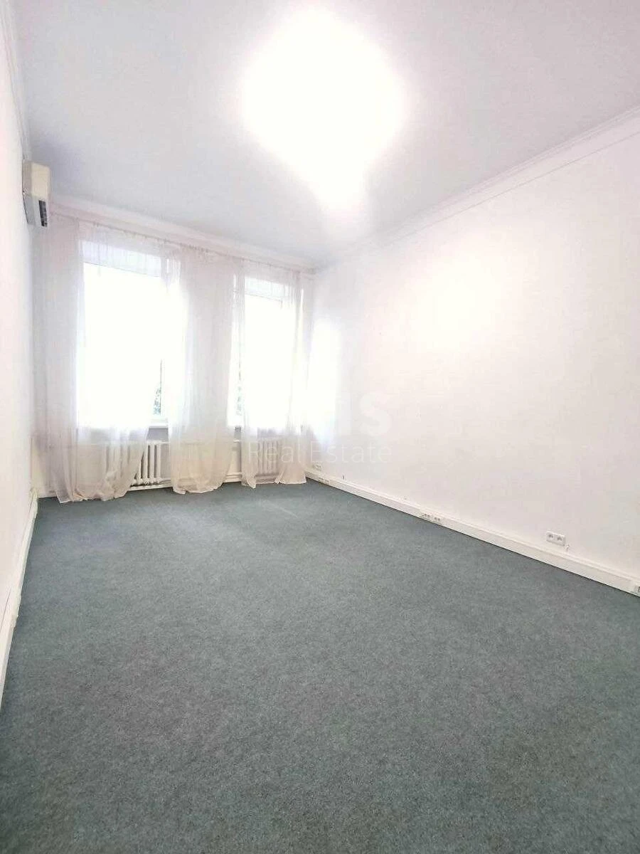 Office rajon Prorizna vul., Shevchenkivs'kyj 9, 72m2681275