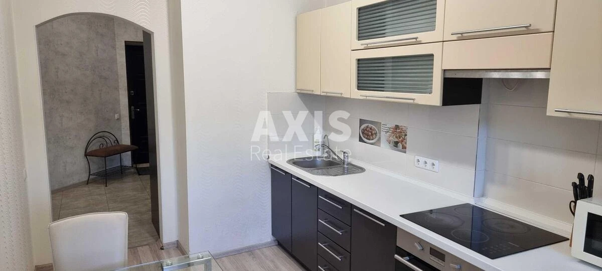 1k apartment vul. Jevgena Konoval'cja 44A66264