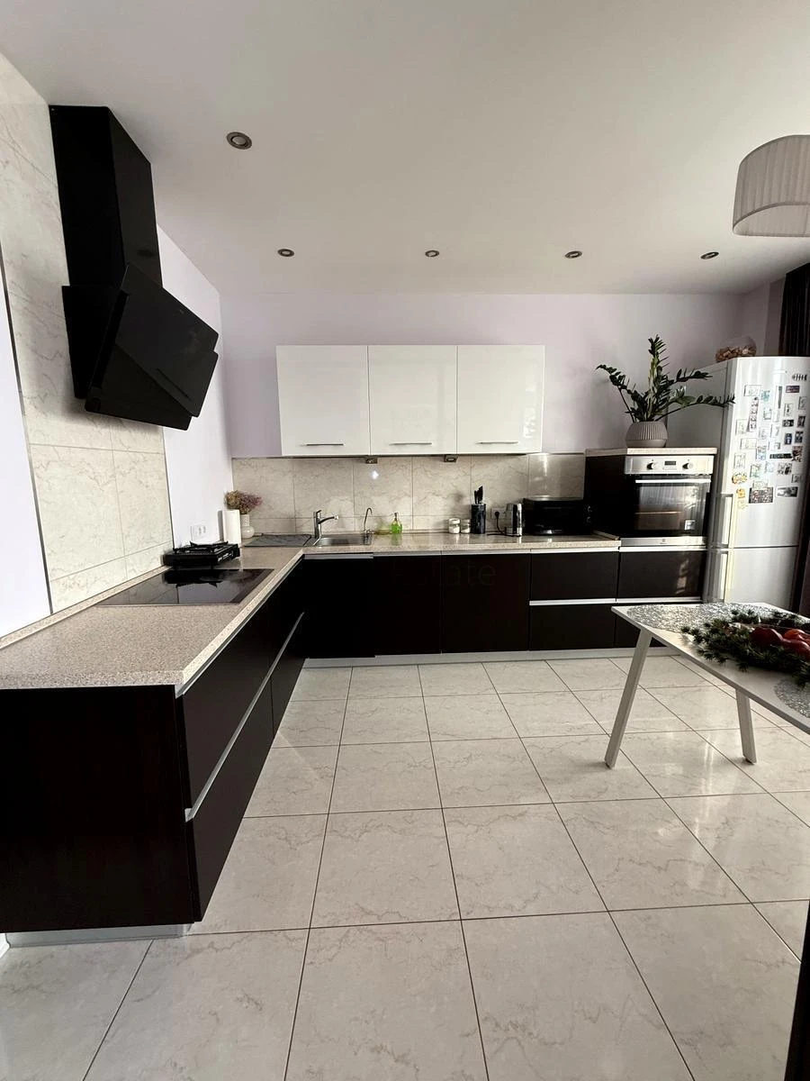 2k apartment vul. Golosii'vs'ka 13Б66645