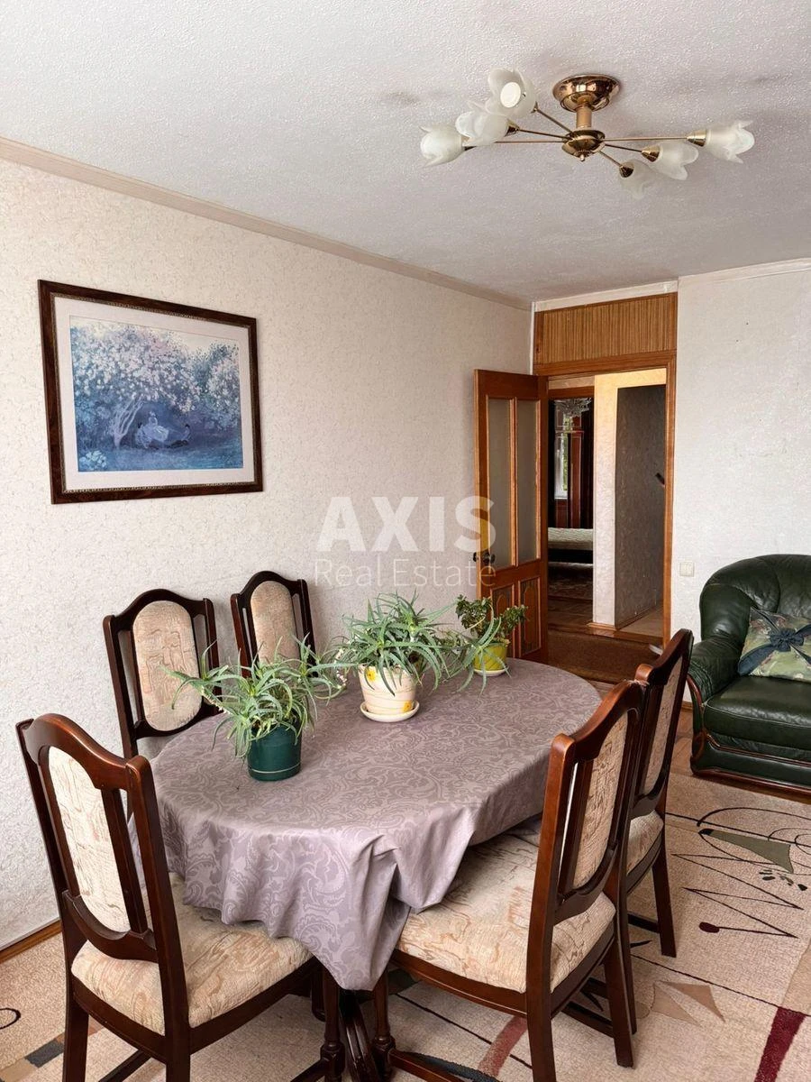 3k apartment vul. Saksagans'kogo 54/56573231