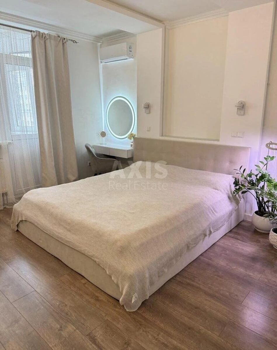 2k apartment vul. Yulia Zdanovska 48719774