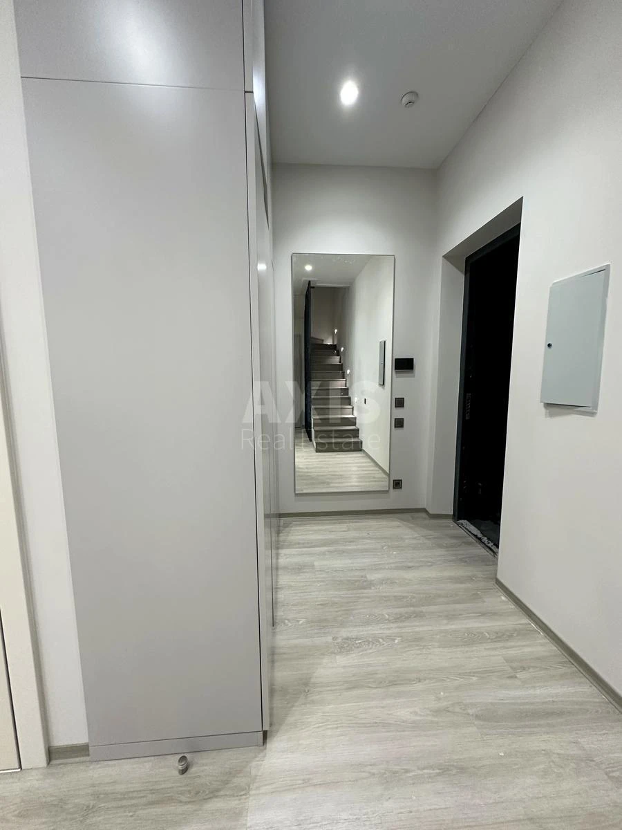 4к квартира ул. Антоновича 118/96896513