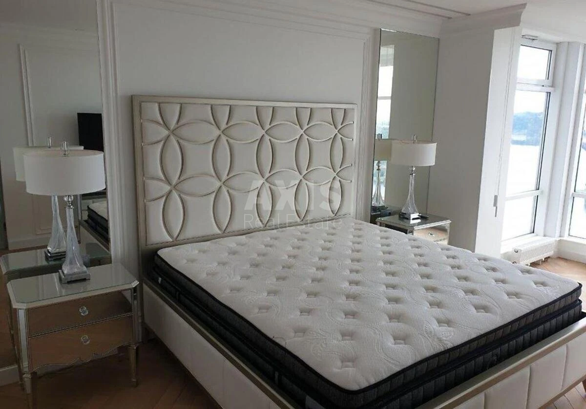 4k apartment nab. Dniprovs'ka 1А689825