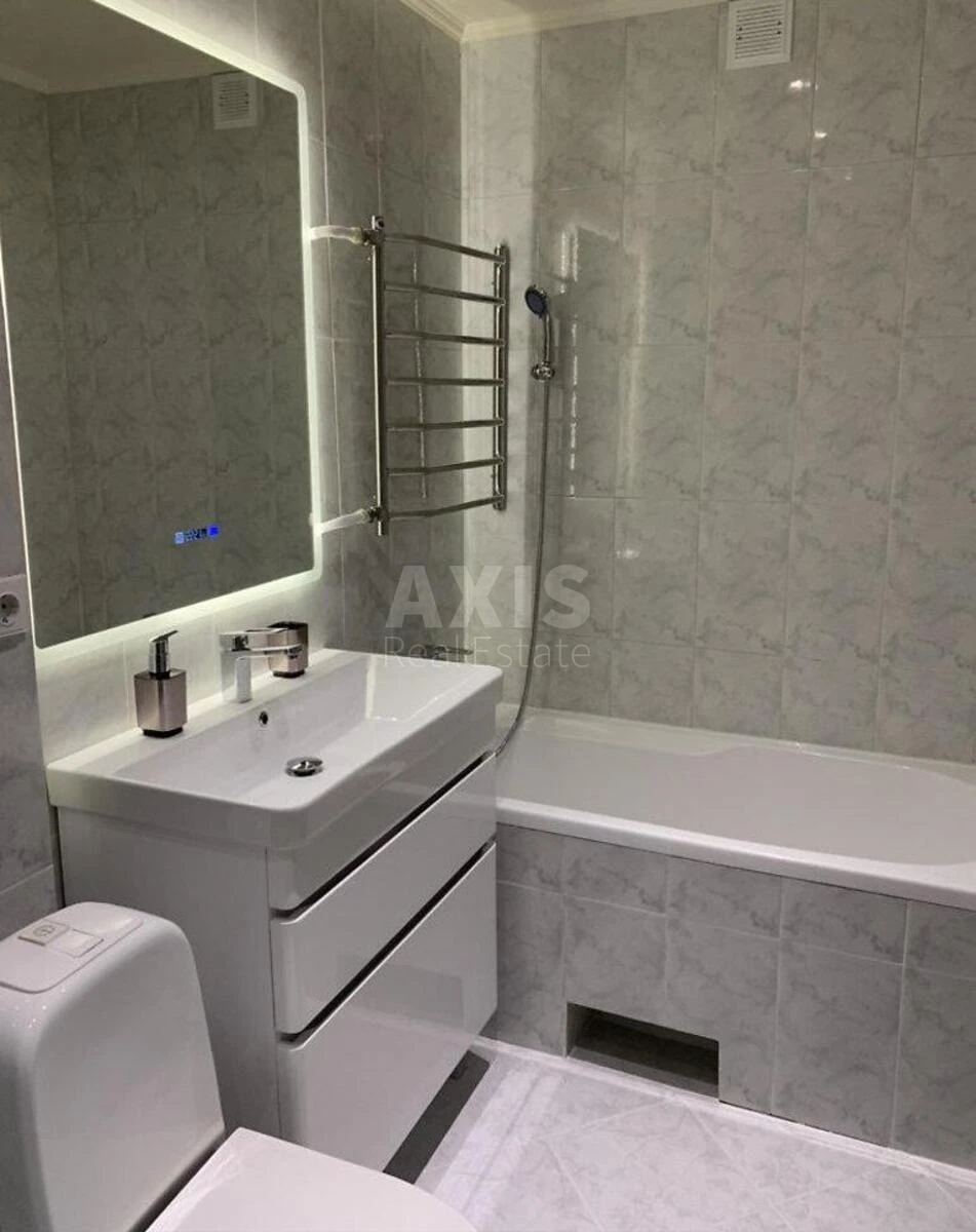 3k apartment vul. Orlyka Pylypa 9601368