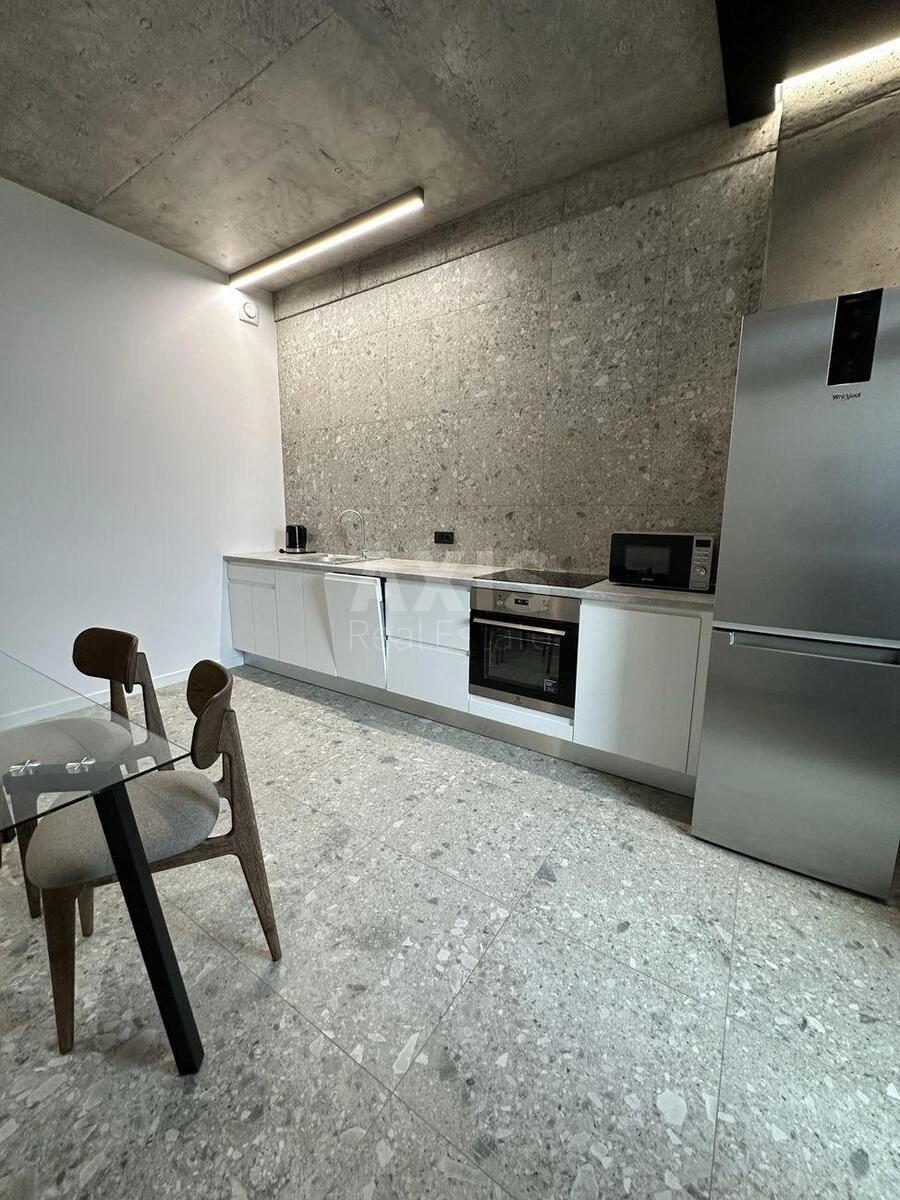 1k apartment pr-t Berestejskij 11Б67960