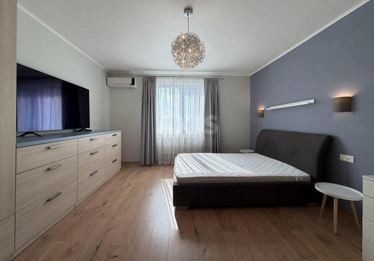 2k apartment vul. Strokacha Tymofija 9709995
