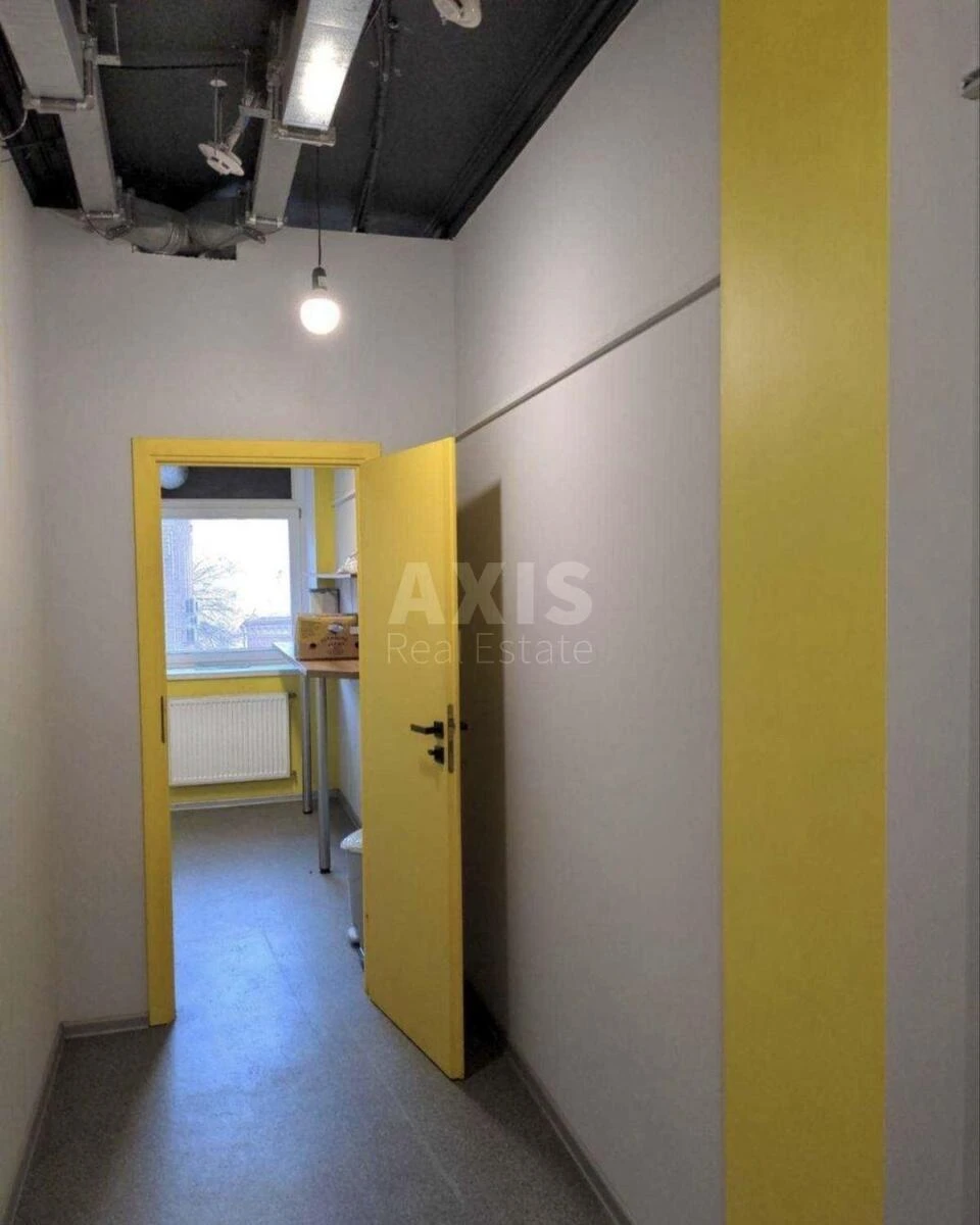 Office vul. Myhajlivs'ka 1, 270m26918013
