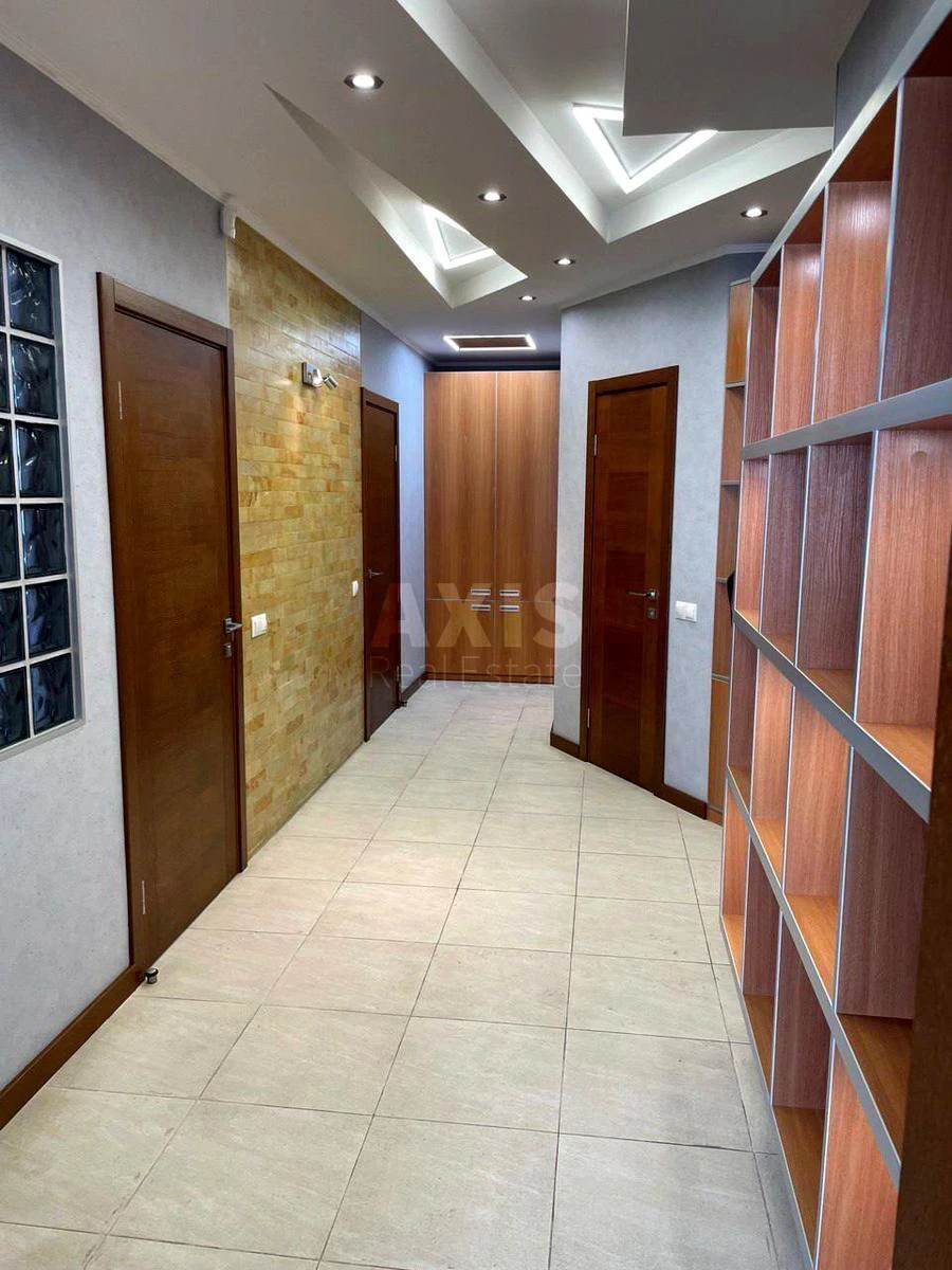 3k apartment vul. Malevycha Kazymyra 89644532