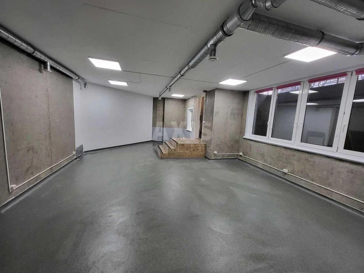 Trade object vul. Sribnokil's'ka 1, 67m2667342