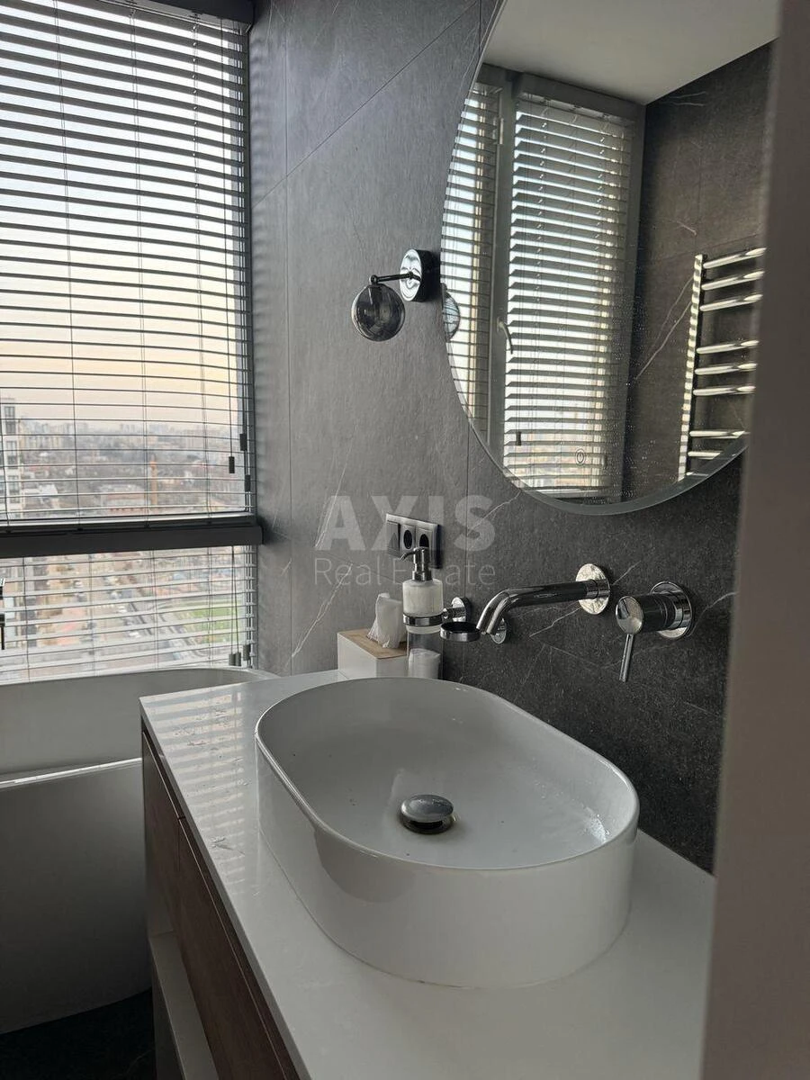 2к квартира ул. Салютная 2Б713658
