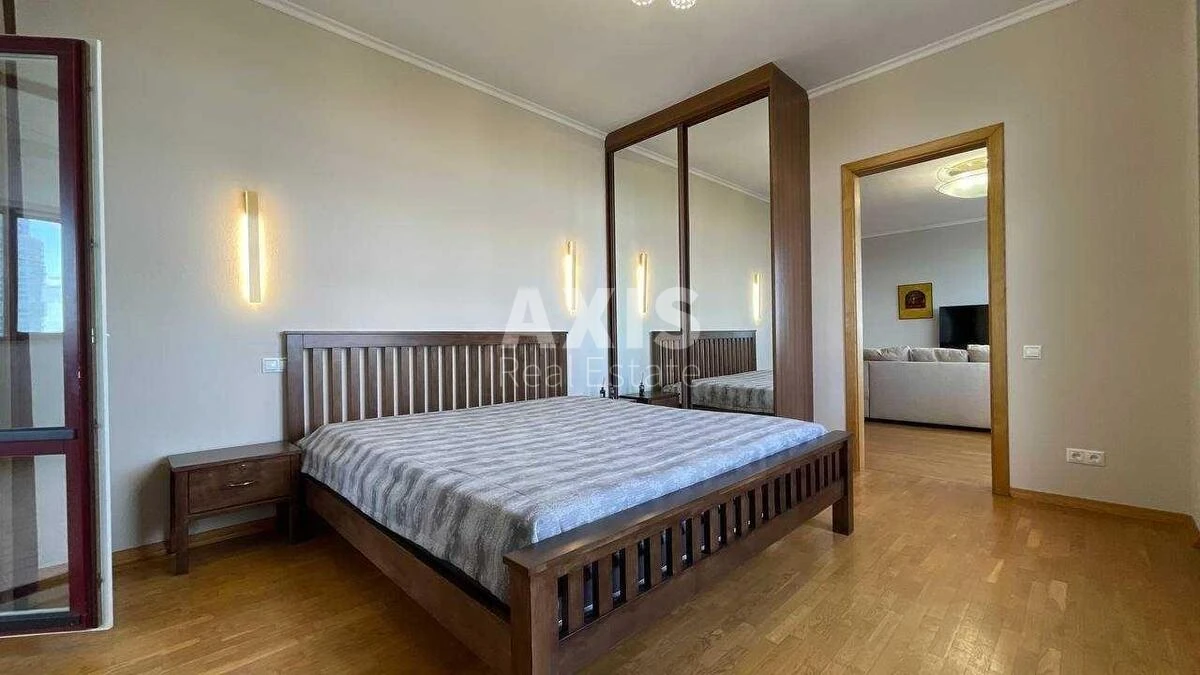 4k apartment uzv. Klovs'kyj 5706395