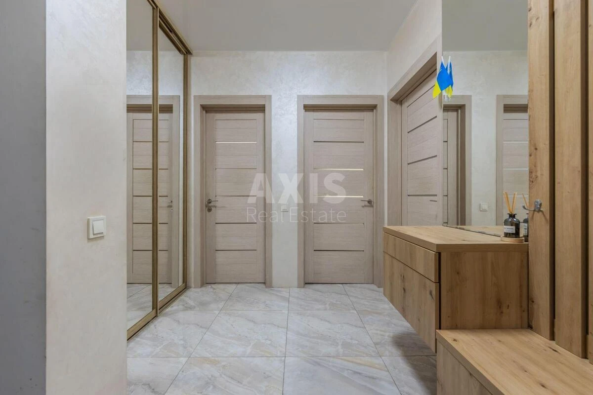 1k apartment vul. Sverstjuka Jevgena 4475851