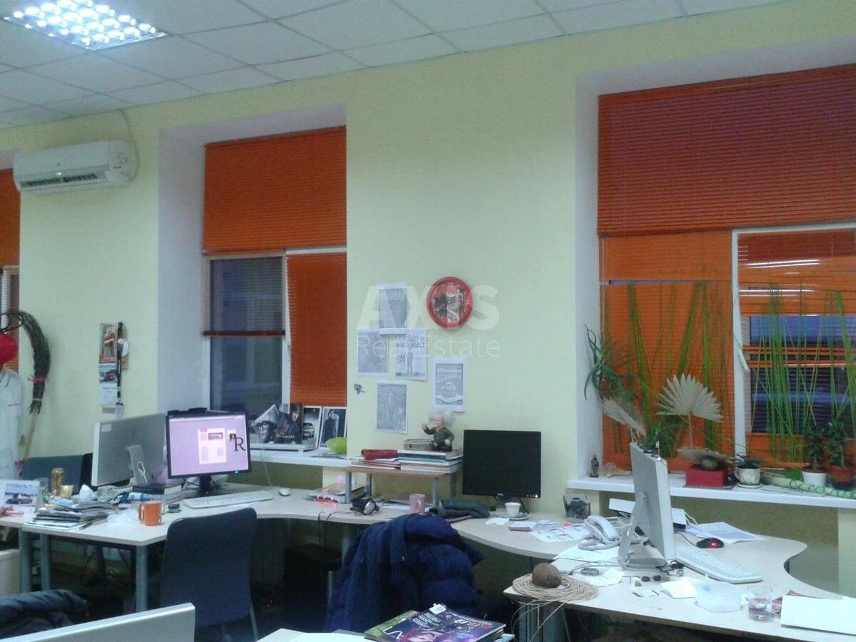 Service object prov. Kurenivs'kyj 15, 4050m2667955