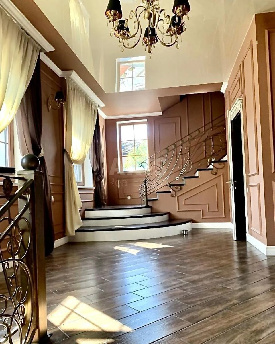 House vul. Lugova, 270m2, Kyiv city633181