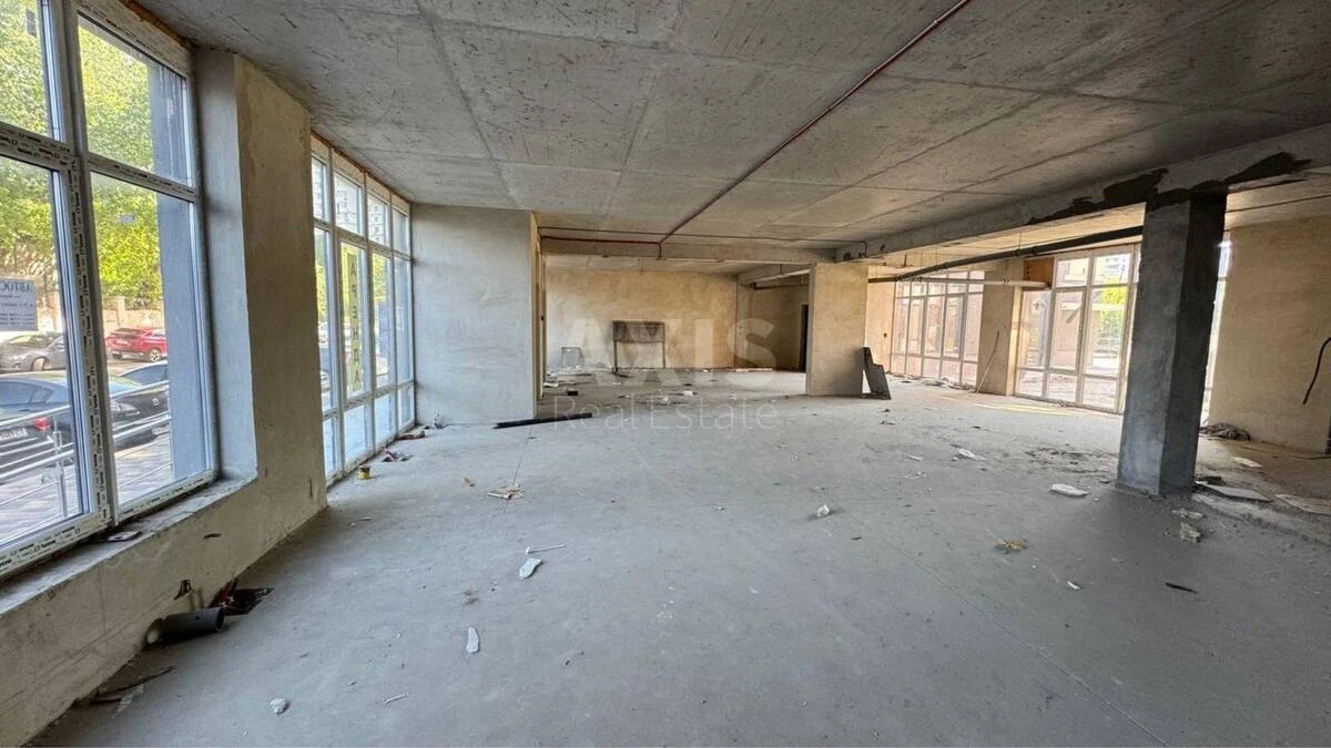 Объект торговли ул. Бережанская 15, 530м2675523