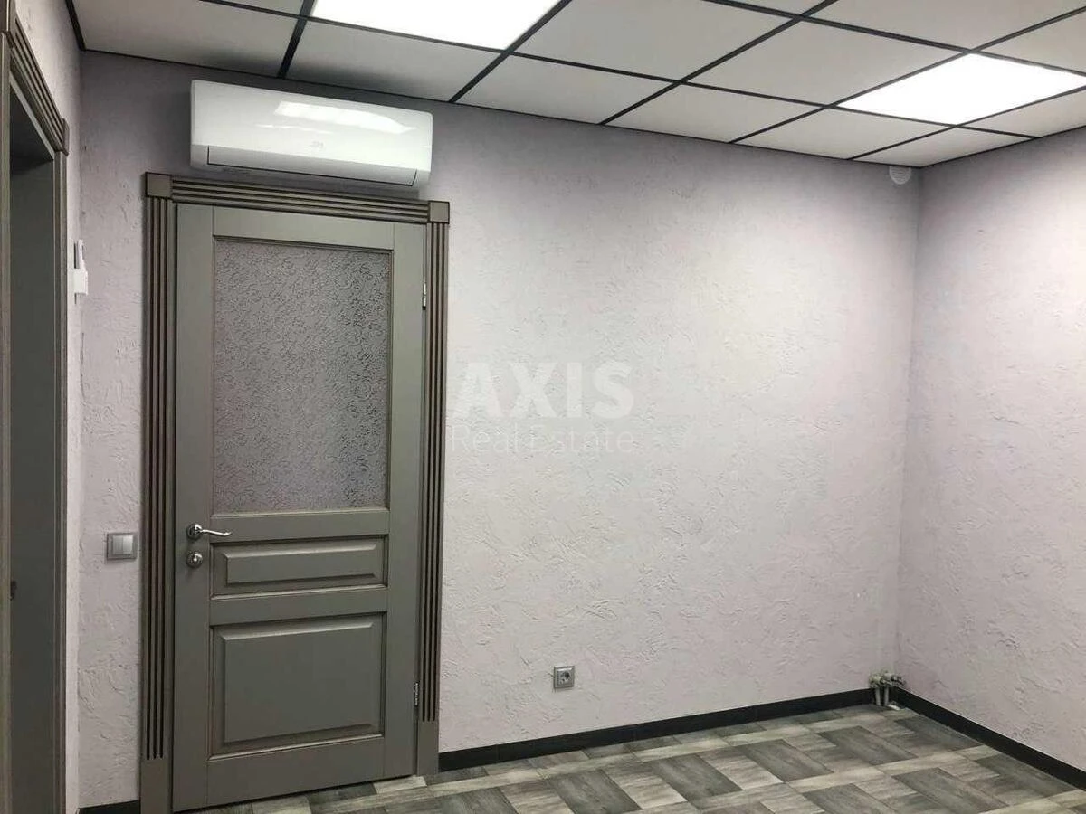 Trade object vul. Revuc'kogo 54, 50m2706181