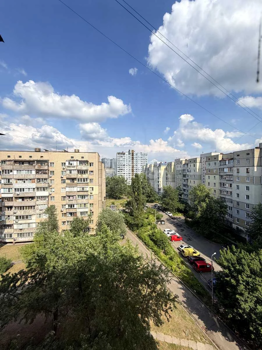 1к квартира пр-т Бажана Николая 7А7060911
