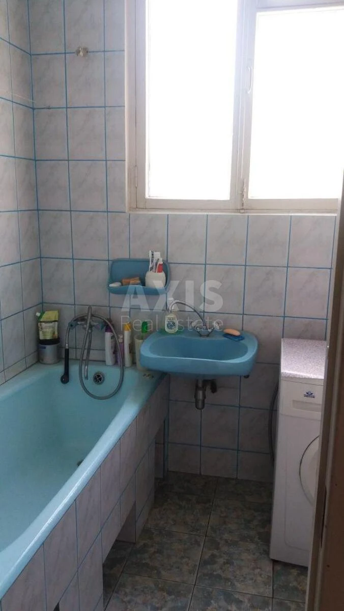 2k apartment vul. Chumaka Vasylja 13656009