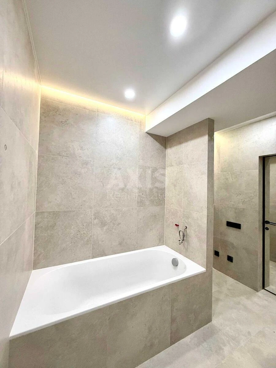 2k apartment vul. Volodymyrs'ka 76Б6562213