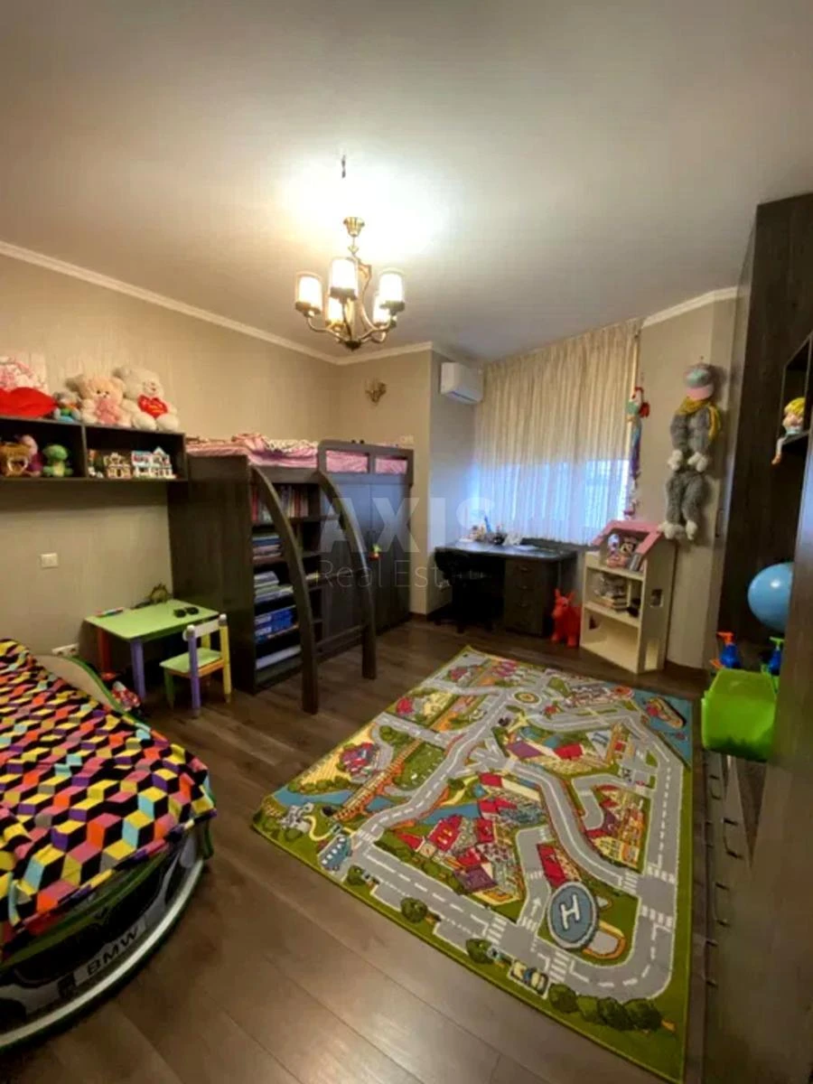 3k apartment vul. Urlivs'ka 21Б639847