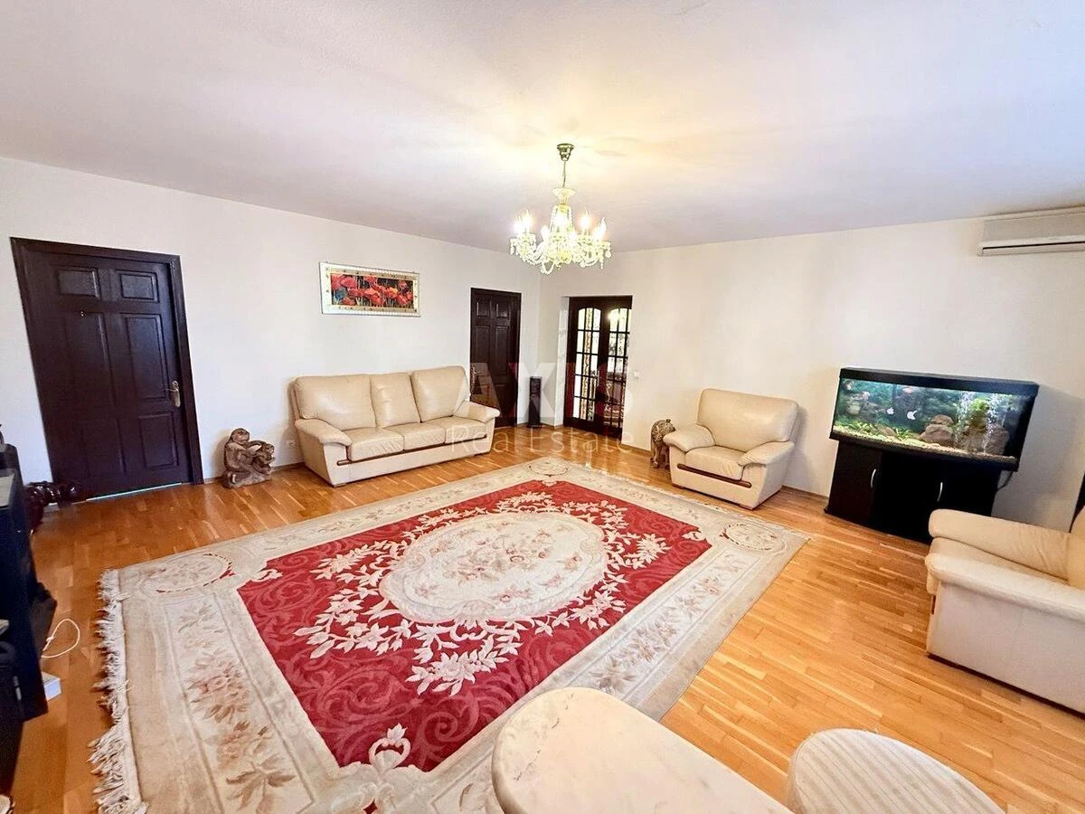 5k apartment vul. Vasylya Tyutyunnyka 40681789