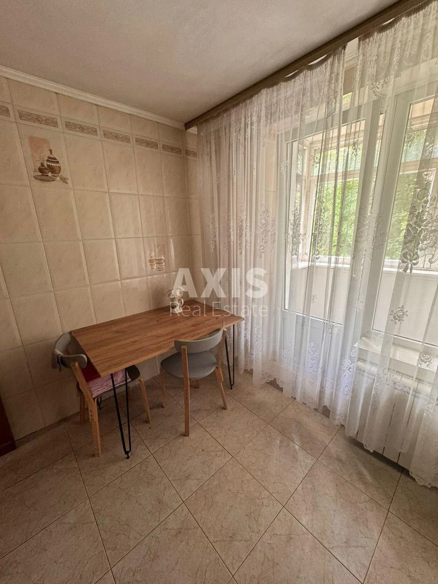 3k apartment vul. Saksagans'kogo 54/56573232