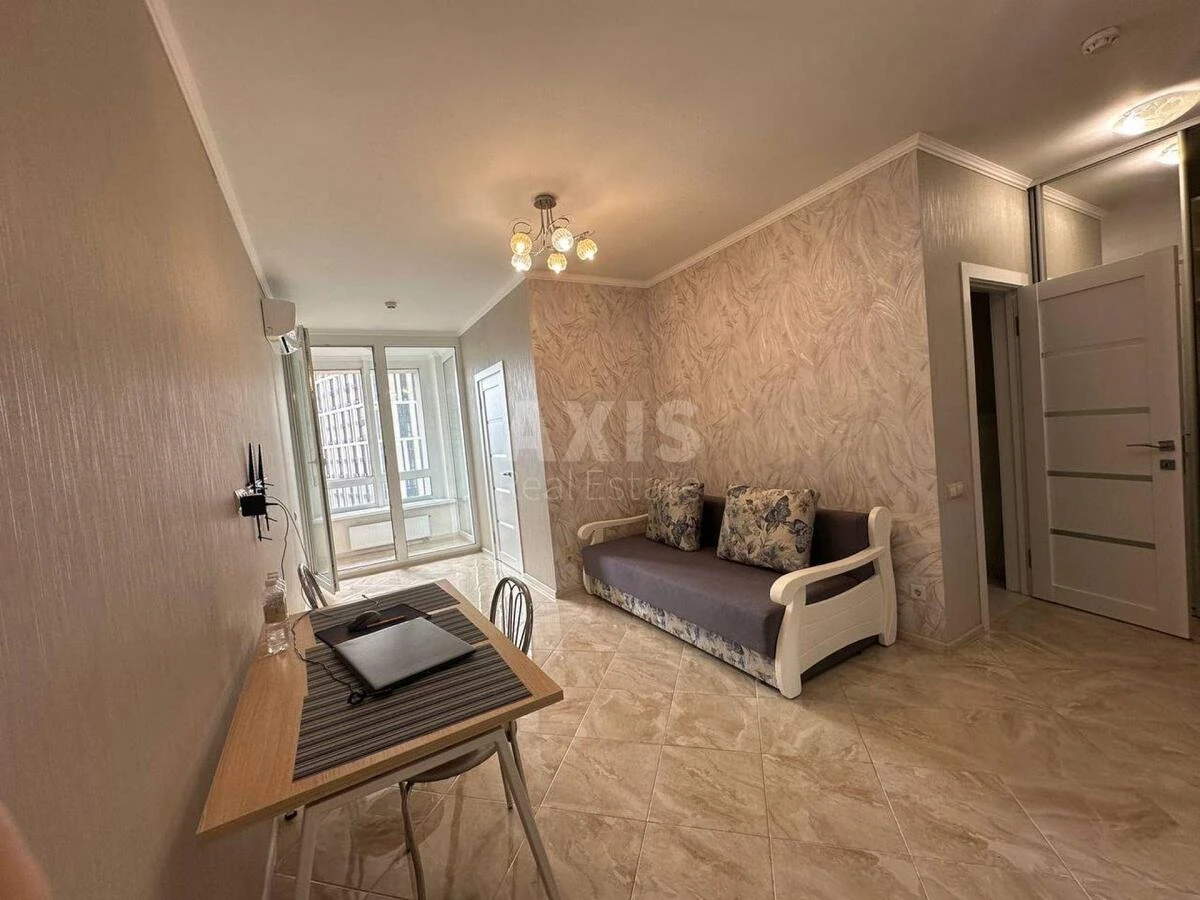 1k apartment vul. Zarichna 4/2720272
