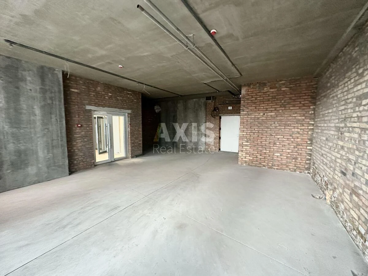 Service object pr-t Berestejskij 11, 62m247310