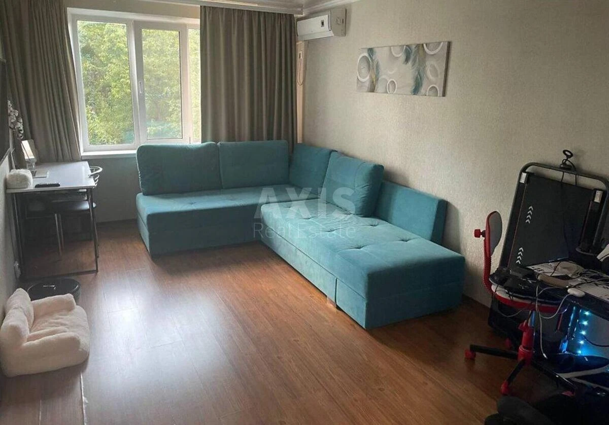 3к квартира ул. Вышгородская 47Б707041