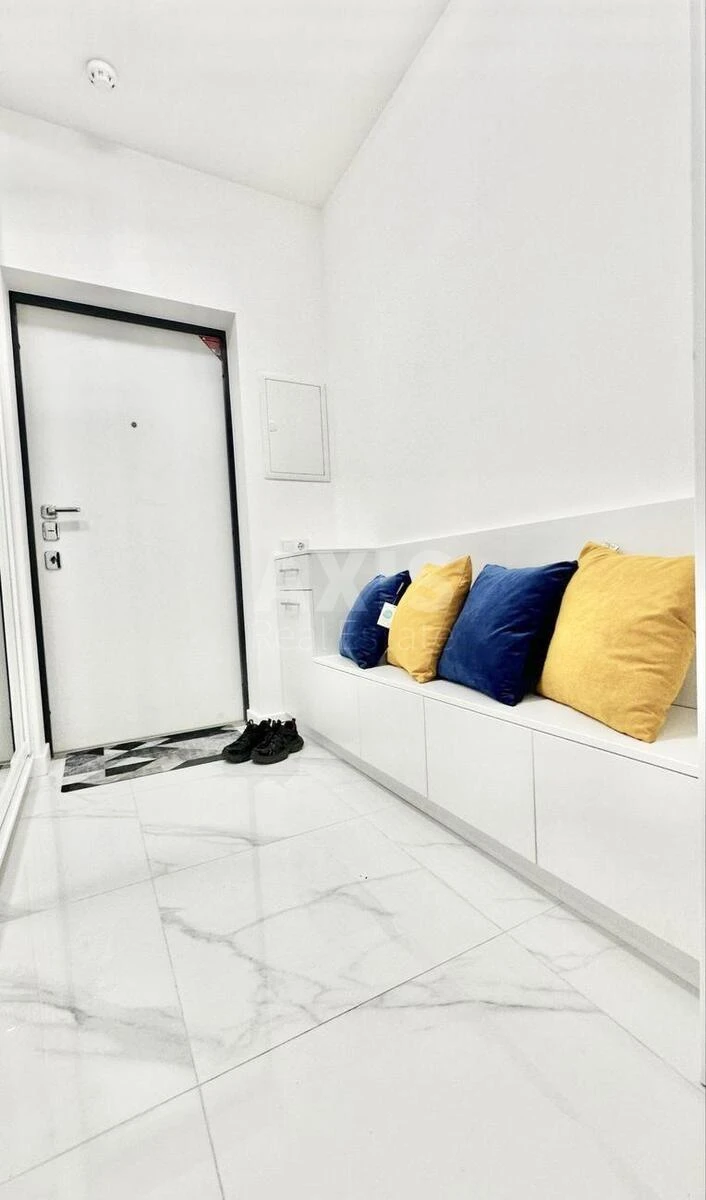 2k apartment vul. Glybochyc'ka 736457013