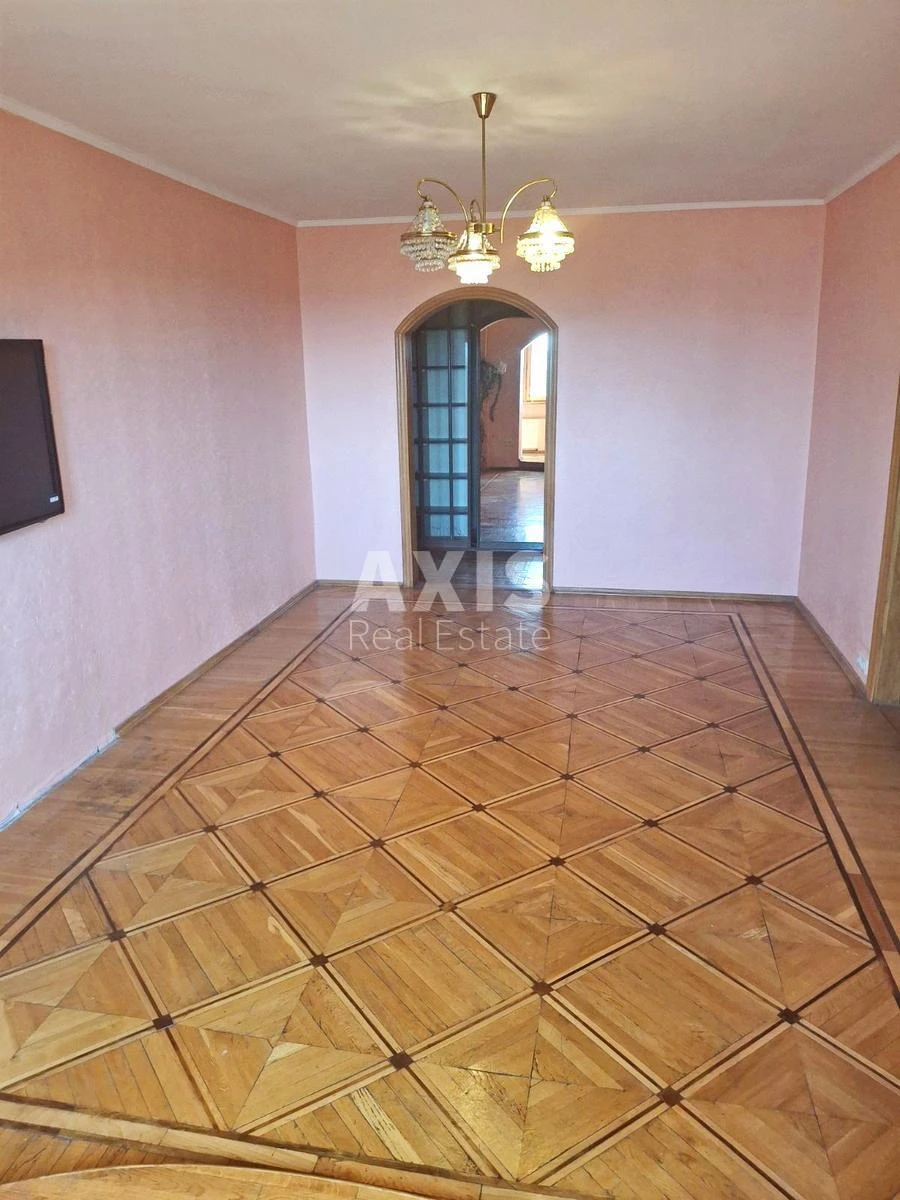 4k apartment vul. Jordans'ka 11В639484
