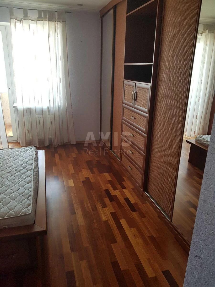 4k apartment pr-t Berestejskij 103683838