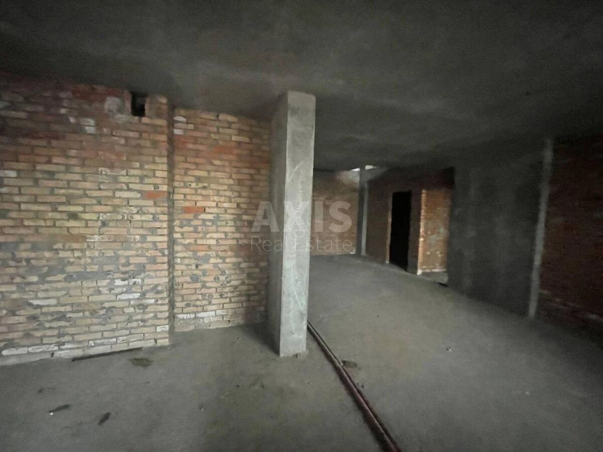 5k apartment vul. Ahmatovoi' Anny 13Д697845