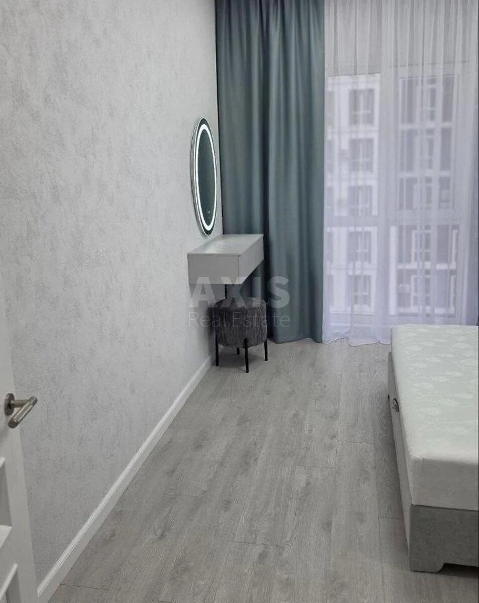1к квартира ул. Михаила Максимовича 28К683467