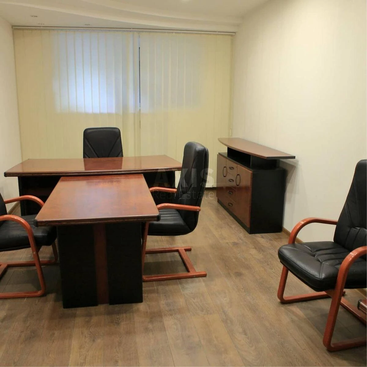 Office vul. Instytuts'ka 16, 94m2698399
