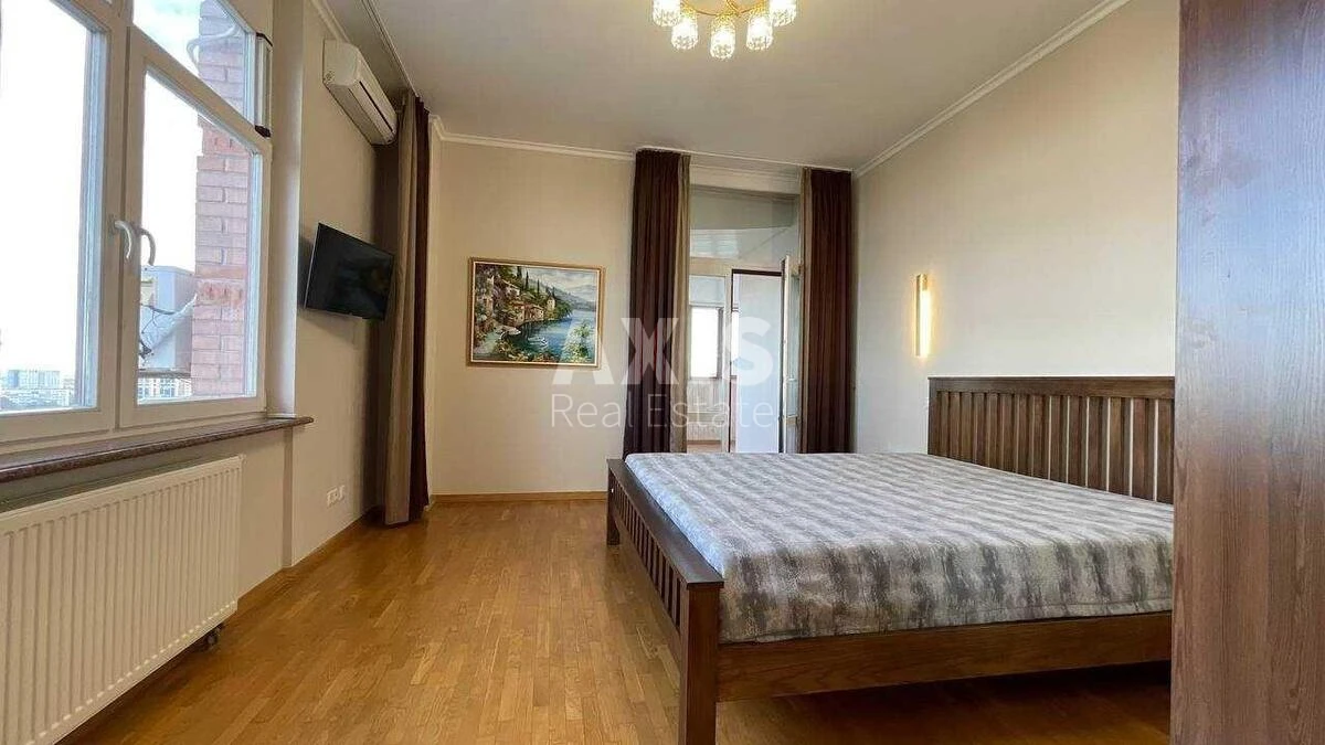 4k apartment uzv. Klovs'kyj 5706396