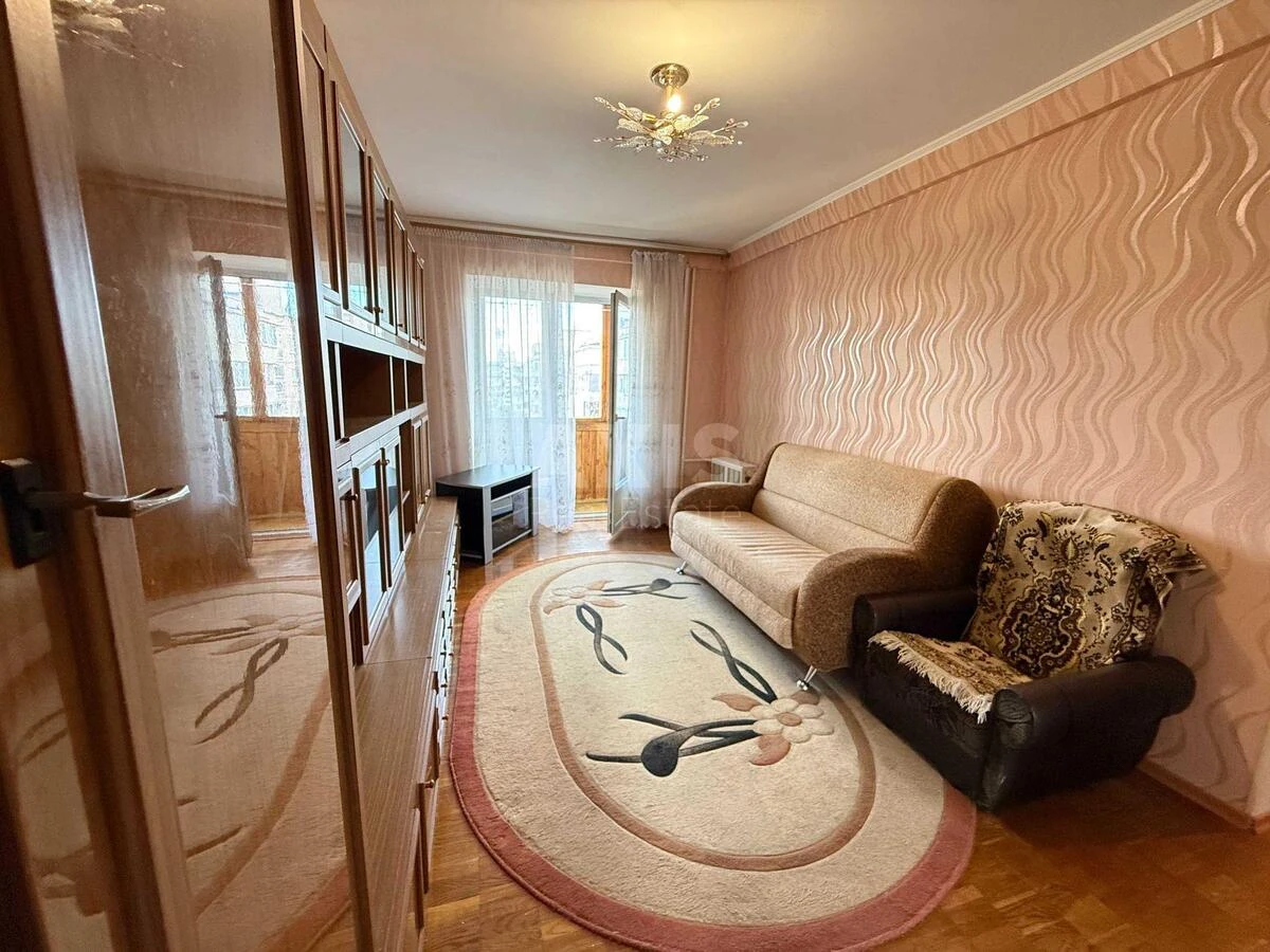 3k apartment vul. Serafymovycha 13710782