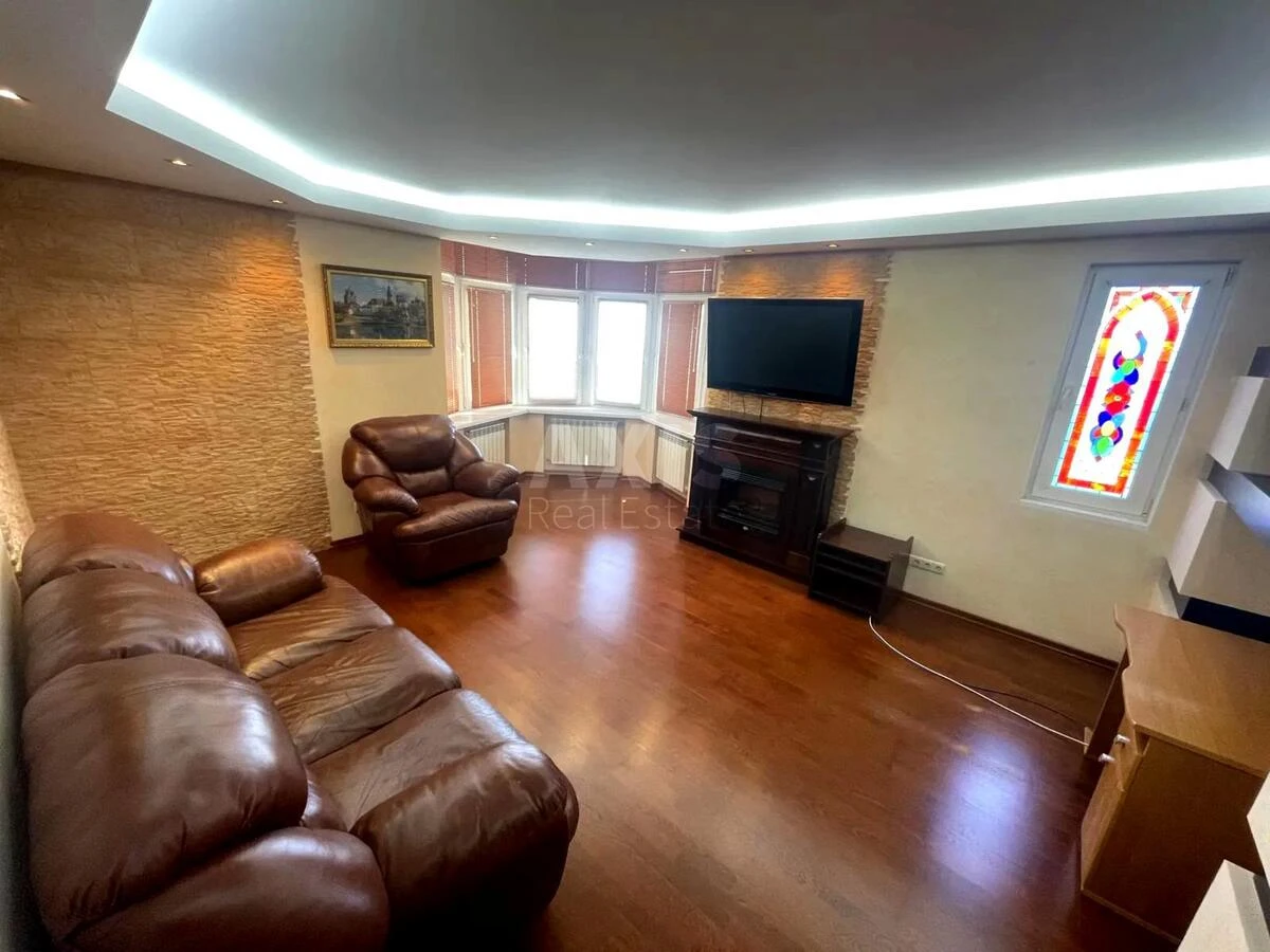 2k apartment vul. Pushynoi' Feodory 236640617